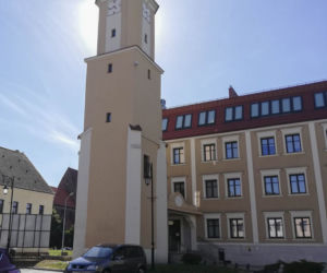 Urzędnik zarabia 26 000 miesięcznie