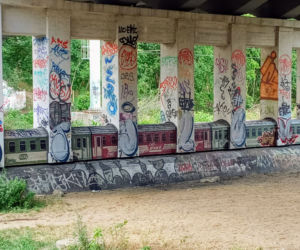 Trójwymiarowy mural przypomina o dawnej świetności linii kolejowej do Polic