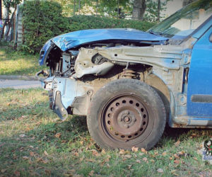 Kompletnie pijana 41-latka wjechała w autobus! Miała prawie 3,5 promila
