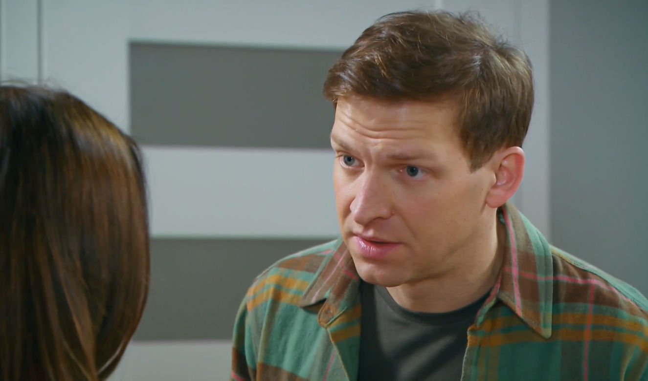 Barwy szczęścia odc. 2674: Łukasz Sadowski (Michał Rolnicki), Kasia (Katarzyna Glinka)
