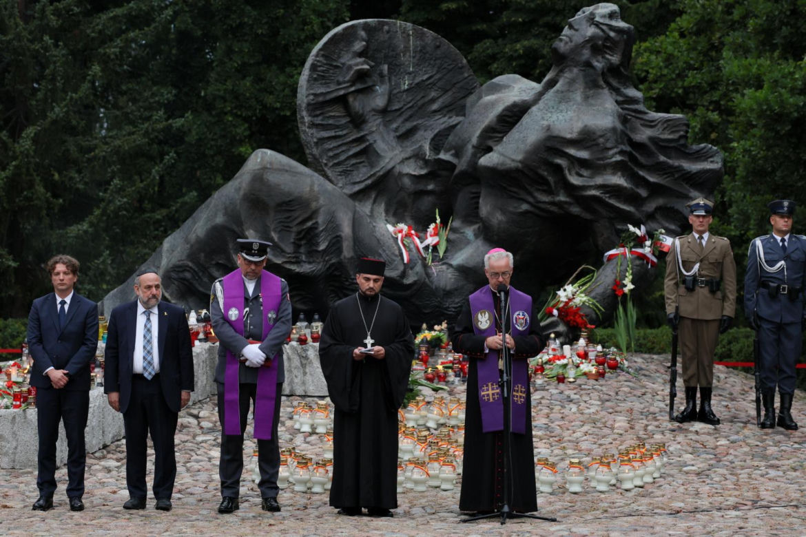 Uroczystość pod pomnikiem Polegli Niepokonani (1.08.2025)