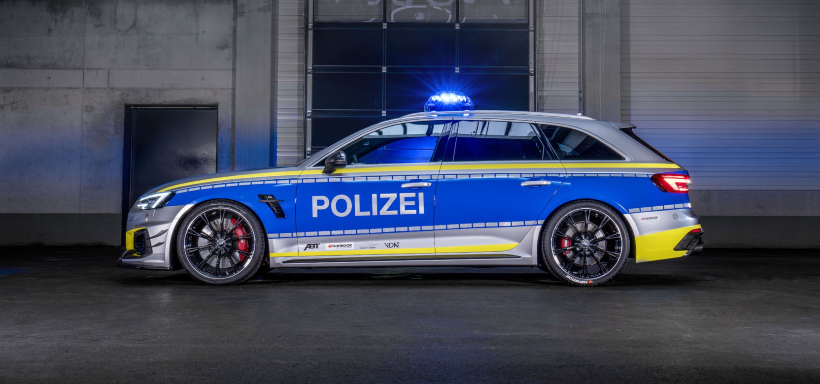 Audi RS4-R Avant od ABT