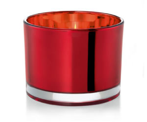 Czerwony świecznik na tealight dekoracją stołu lub sypialni