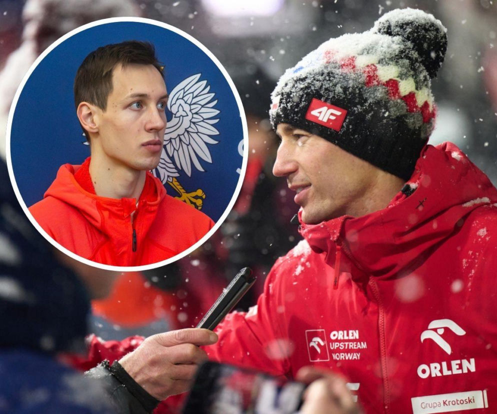 Uśmiechnięty Kamil Stoch w zimowej czapce. Na miniaturze Kacper Tomasiak. O kadrze skoczków przeczytasz na SE Supersport.