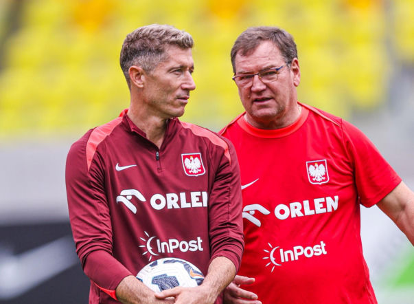 Jan Urban ogłosił, dlaczego Robert Lewandowski grał tak słabo! Ujawnił też sensacyjny plan ws. kapitana kadry