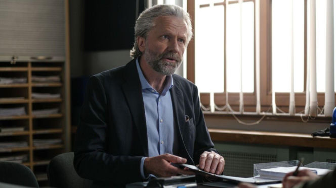 M jak miłość odc. 1892. Prezes Jan Baczewski (Arkadiusz Głogowski)