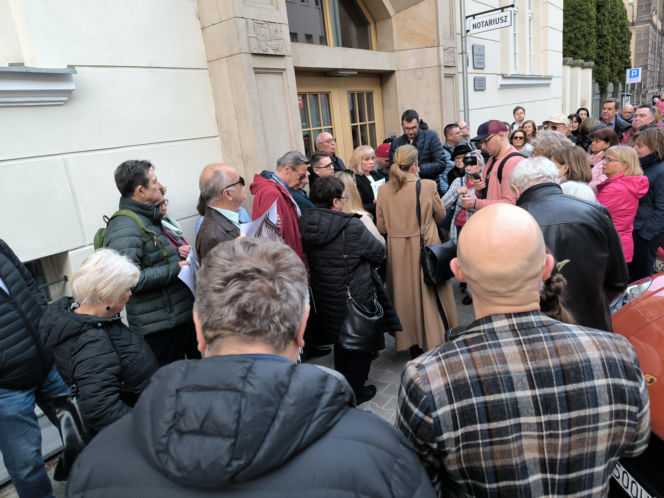 Pikieta Lekarzy w Lesznie