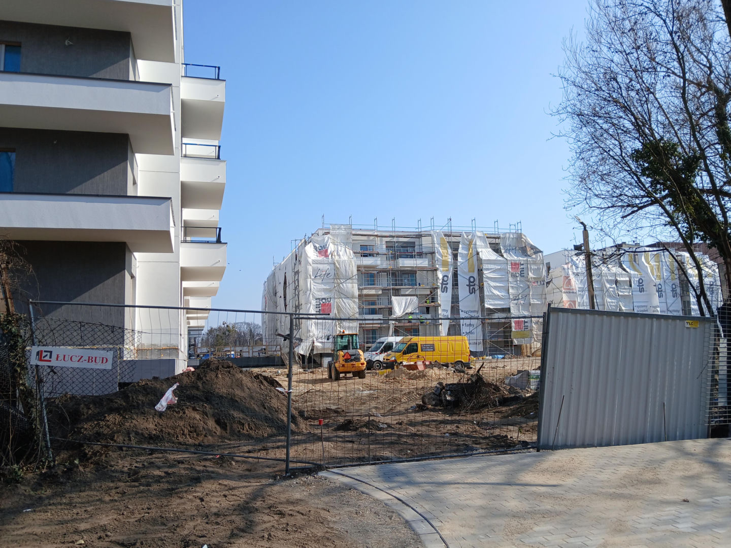 Budowa Osiedla Zdrój przy ul. Królewskiej w Milanówku