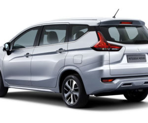 Mitsubishi MPV (Expander)