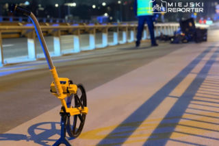 Rowerami dostarczali jedzenie, zderzyli się na wiadukcie. Polała się krew, jeden z nich stracił zęby!