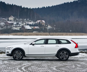 Volvo V90 Cross Country