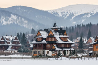 Międzygórze zimą zachwyca. Czy to koniec dominacji Zakopanego?