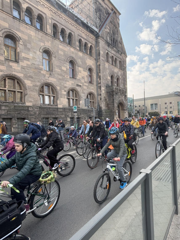 Rowerowe Powitanie Wiosny w Poznaniu 2025