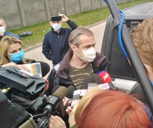 Sławomir Nowak spod aresztu odjechał Jeepem Wranglerem