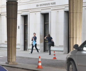 Sejm obraduje, a posłowie poszli na piwo