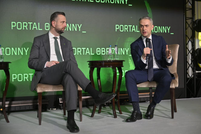 Konferencja Portalu Obronnego. Debata Władysława Kosiniaka-Kamysz i Krzysztofa Gawkowskiego