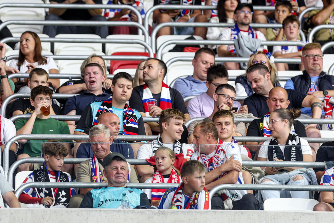 Górnik Zabrze przerwał serię zwycięstw. Porażka na koniec sierpnia i zdruzgotani kibice