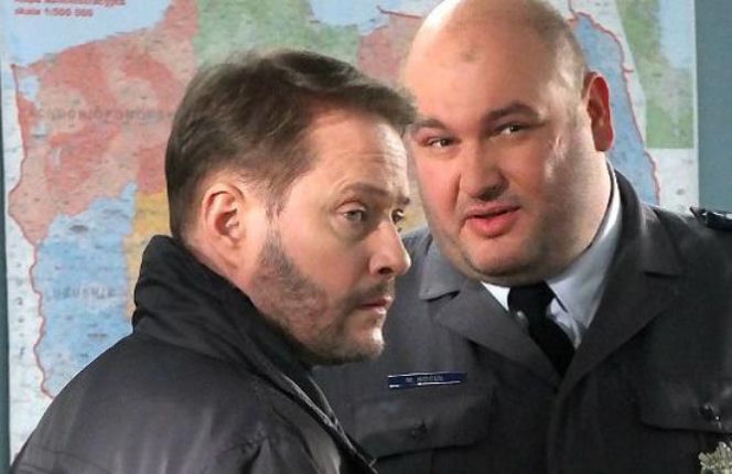 Ojciec Mateusz 10 sezon. Ksiądz Mateusz Żmigrodzki (Artur Żmijewski), Nocul (Michał Piela)