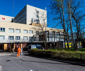 Pożar namiotu przed szpitalem w Wejherowie