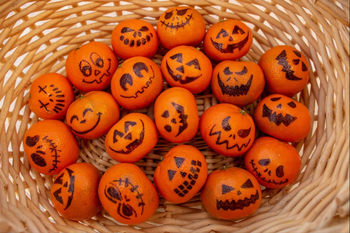 Halloween 2023. Zdrowe i strrrraszne przekąski na Halloween dla dzieci i dorosłych! Jak je zrobić? ZDJĘCIA