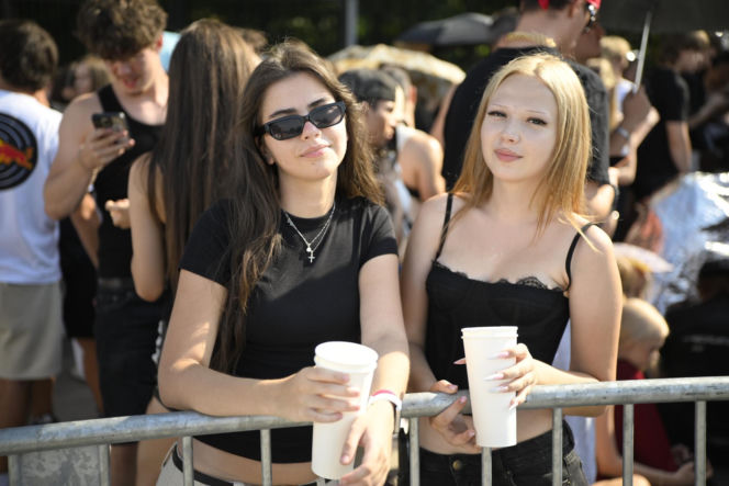 Drugi koncert The Weeknd w Warszawie. Najwierniejsi fani nie przestraszyli się morderczego upału. Znajdź się na zdjęciach