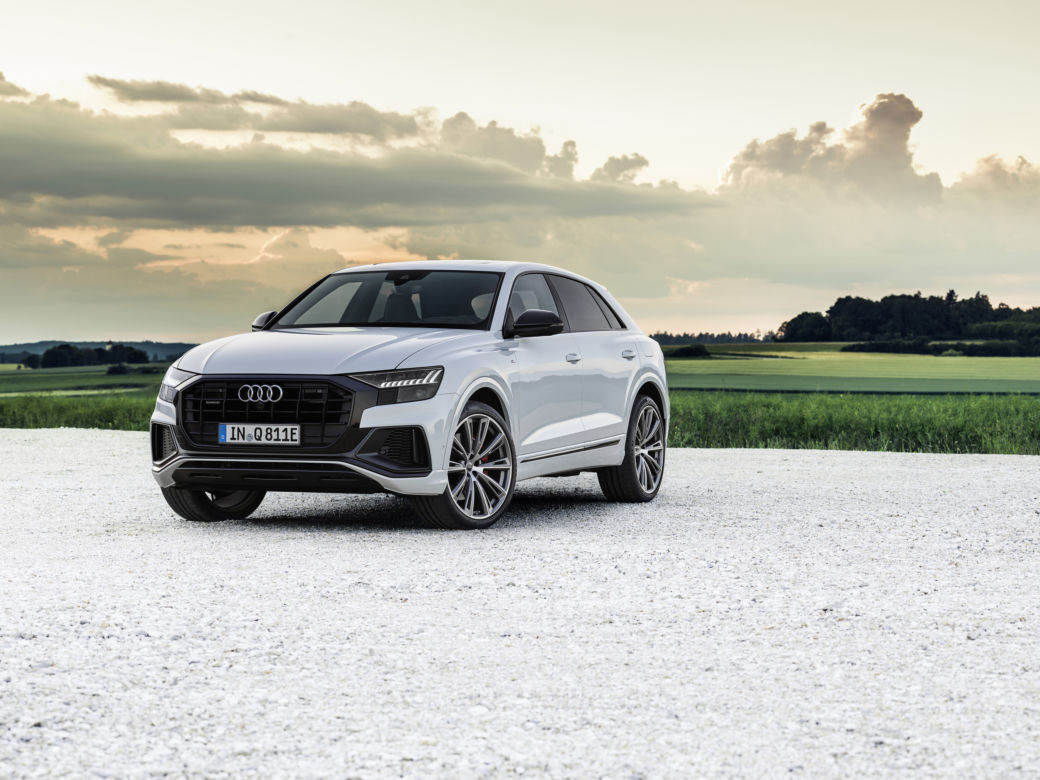  (2021) Audi Q8 60 TFSI e quattro