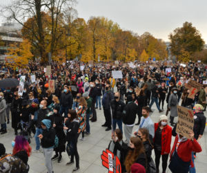 Warszawa. Protesty pod sejmem
