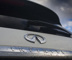 Infiniti QX60 Hi-Tech 3.5 V6 262 KM CVT