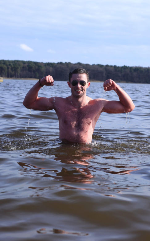 Dla nich jest już lato! Lubelskie morsy wskoczyły do wody 
