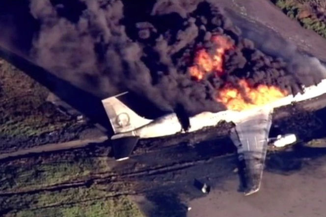 USA: Wojskowy Boeing 707 rozbił się po starcie