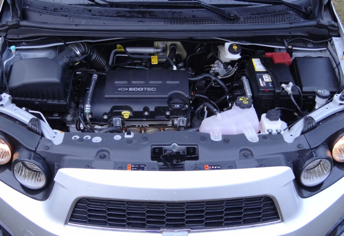Chevrolet Aveo 1.4 MT 100 KM