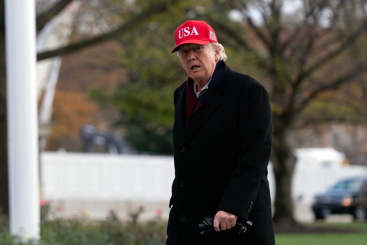 Trump przysnął na oficjalnym spotkaniu! "Jest stary i coraz bardziej to widać"