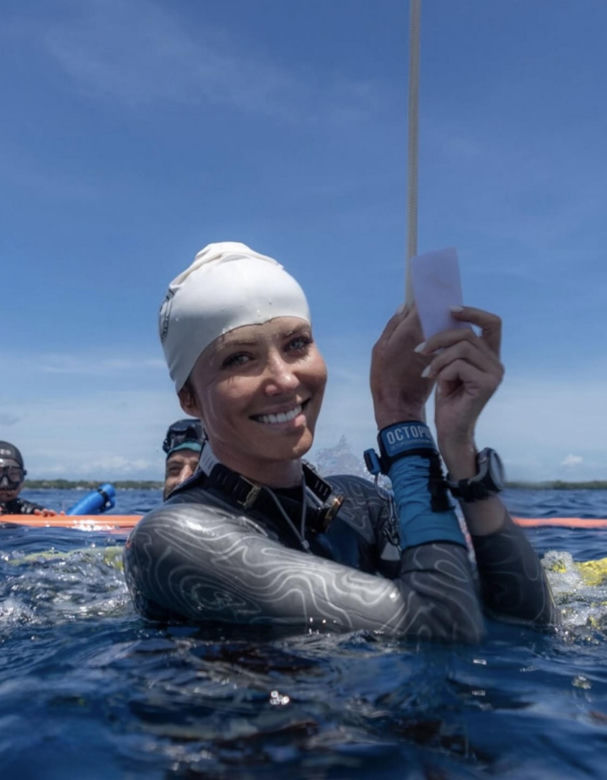 Polka Agata Załęcka osiągnęła sukces bijąc rekord swiata we freedivingu.