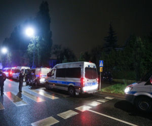 Nocne protesty pod domem Jarosława Kaczyńskiego