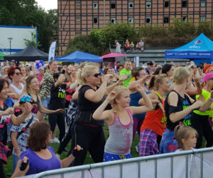Na Wyspie Młyńskiej odbyła się 3 edycja akcji Lato Zumba Fitness. To był piękny maraton zumby!