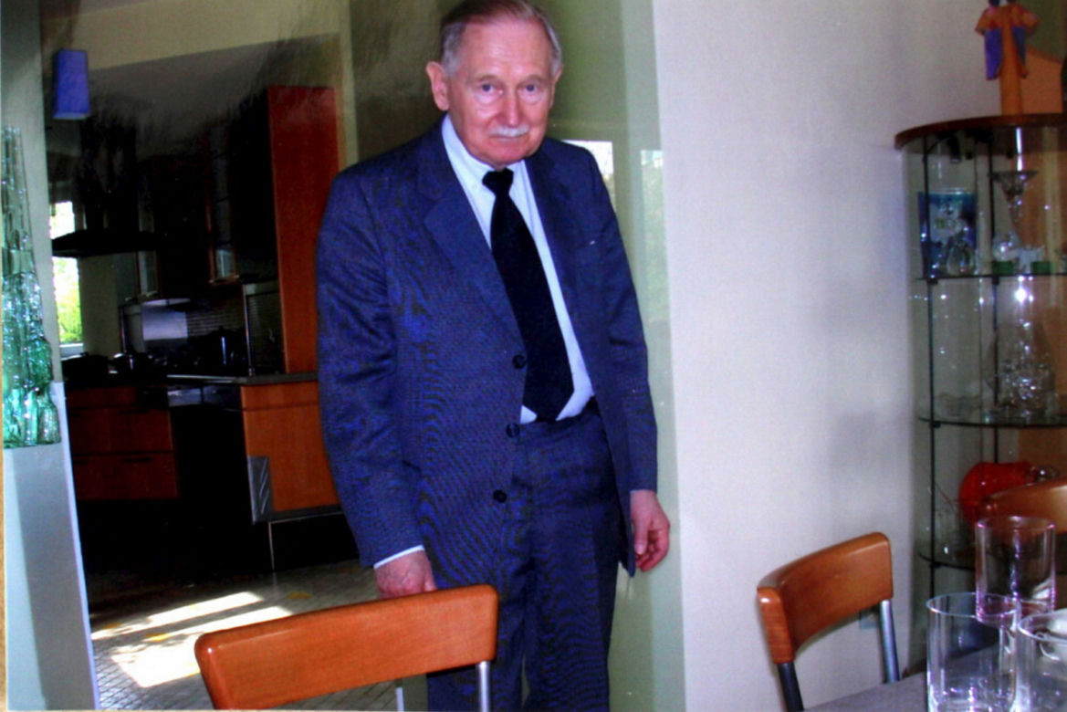 Tadeusz Lutoborski – były prezes Warszawskiej Rodziny Katyńskiej, syn ppor. Adama Lutoborskiego