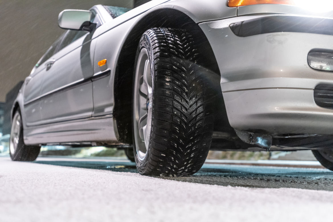 Opony całoroczne Nokian Seasonproof 225/45 R17