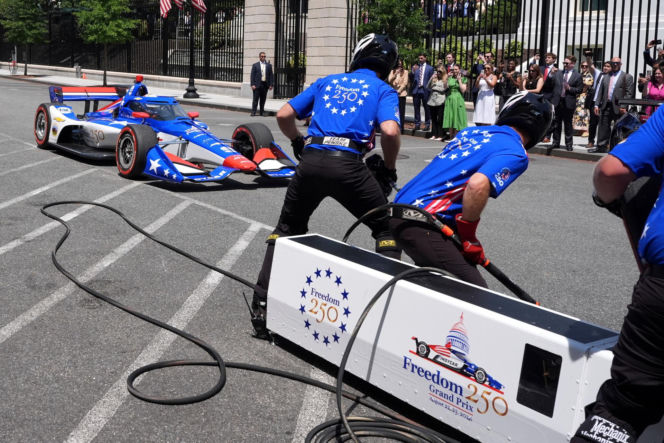 Trump zaprasza na wyścigi IndyCar na zwieńczenie obchodów rocznicowych w Waszyngtonie