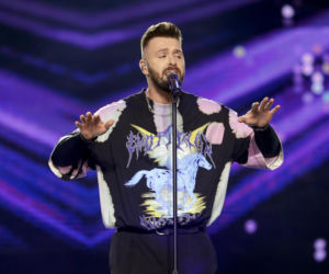 Grzegorz Hyży kiedyś i dziś. Od skromnego chłopaka z X Factora do ikony męskiego stylu