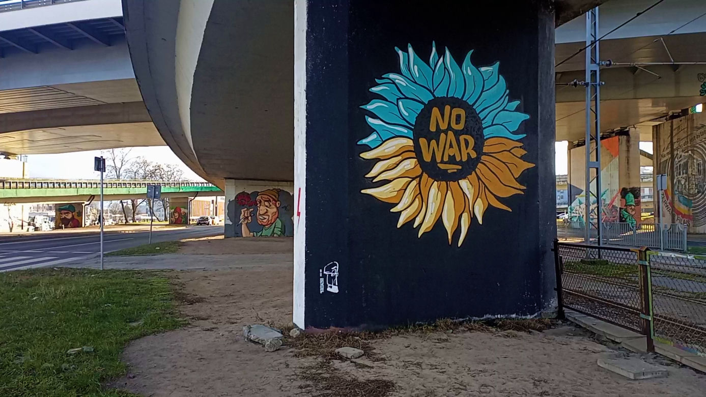 Szczeciński street art dla Ukrainy. Na Trasie Zamkowej powstał niebiesko-żółty mural