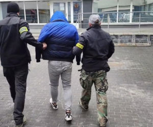 Udawali partnerów, robili z kobiet towar. Kilkadziesiąt ofiar gangu z Łódzkiego