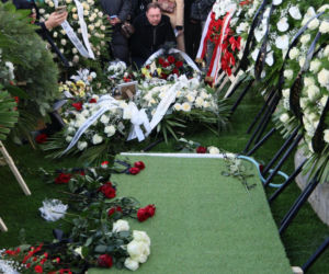 Poseł Łukasz Litewka spoczął w honorowym miejscu